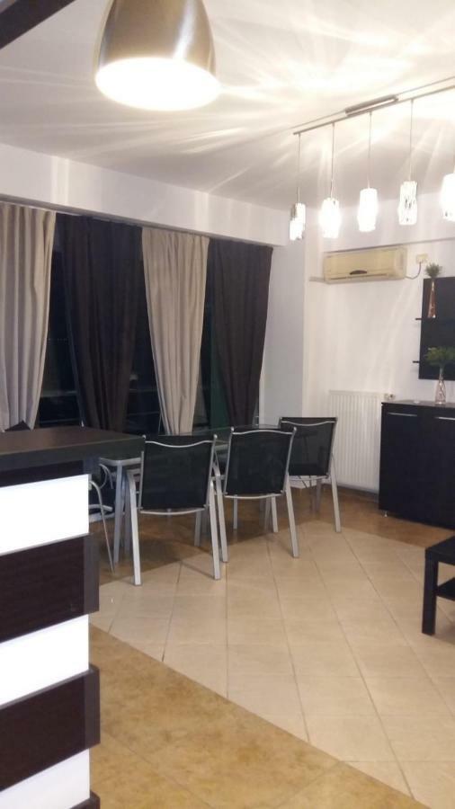 Mamaia Summerland Seaview Apartment ภายนอก รูปภาพ
