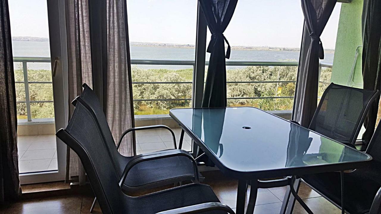 Mamaia Summerland Seaview Apartment ภายนอก รูปภาพ